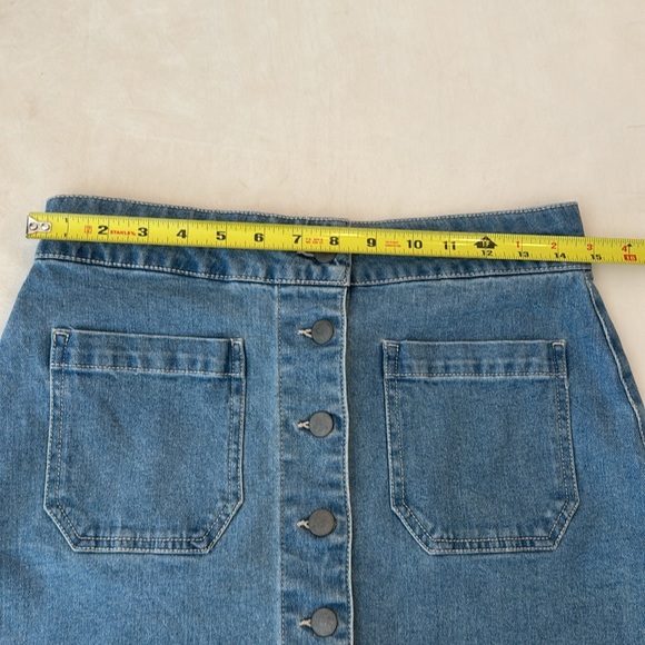 EUC! Francesca’s tgla Denim Button-Front Skirt, sz M - Picture 7 of 8